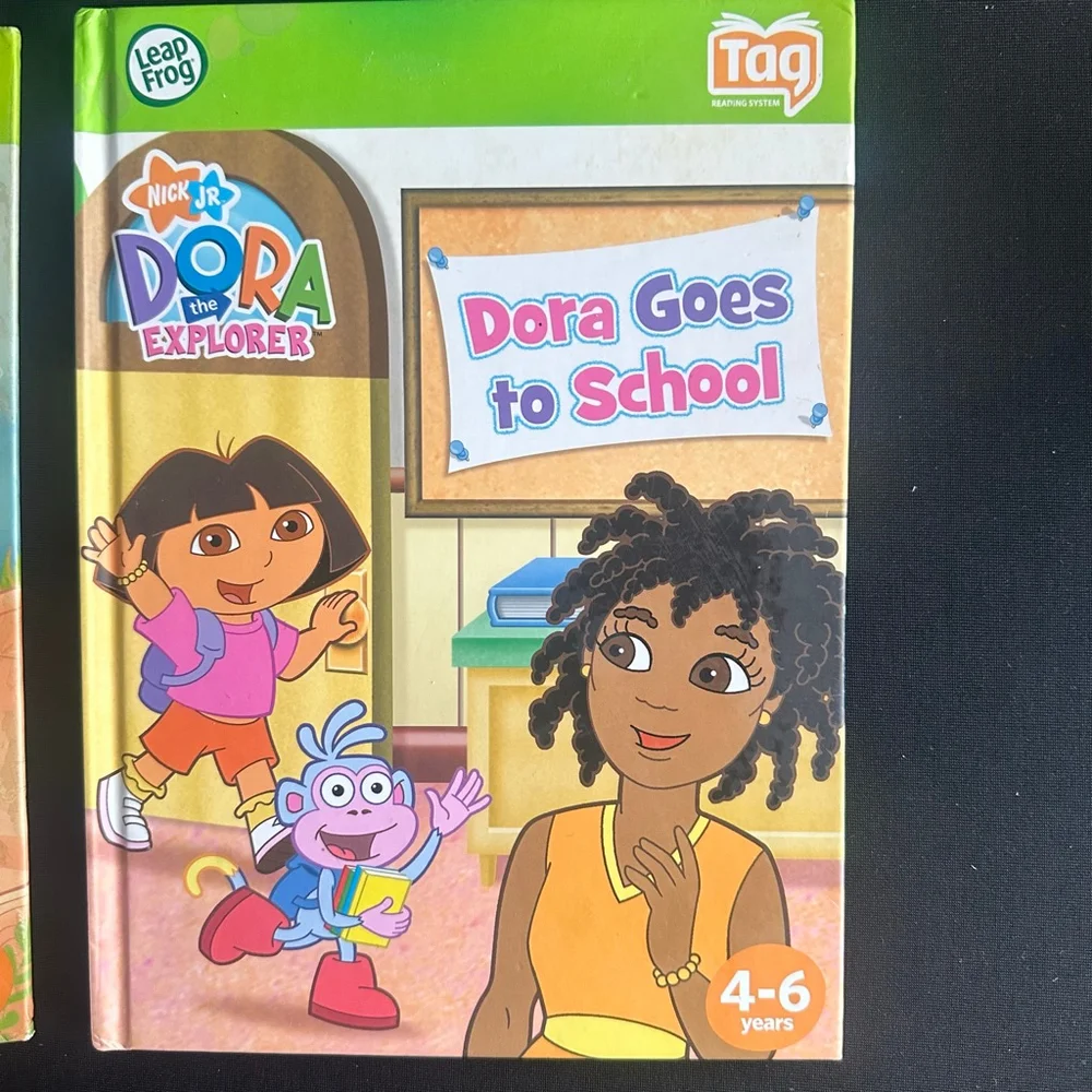 LeapFrog Learning set Disney Dora & Little Mermaid Books